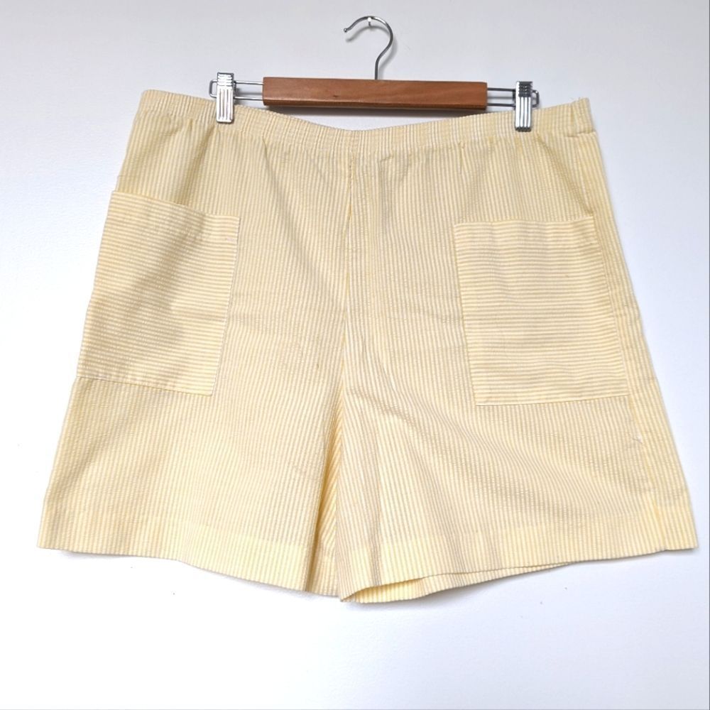 Vintage yellow seersucker shorts 16
